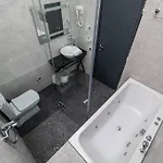 Center Boutique Тирана