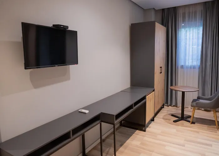 Center Boutique מלון 3*