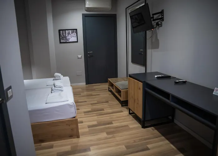 Center Boutique טיראנה