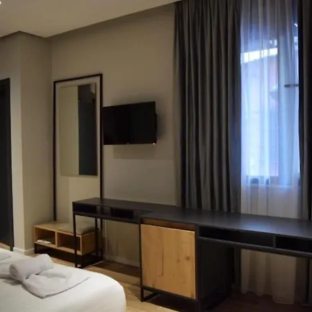 Center Boutique 酒店 地拉那