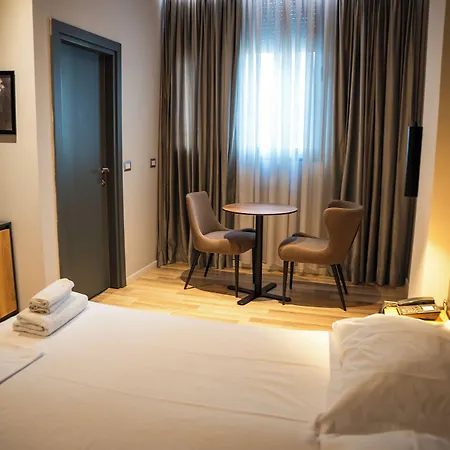 Center Boutique 3* Tirana